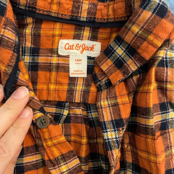 Fall plaid button down - Picture 2 of 3